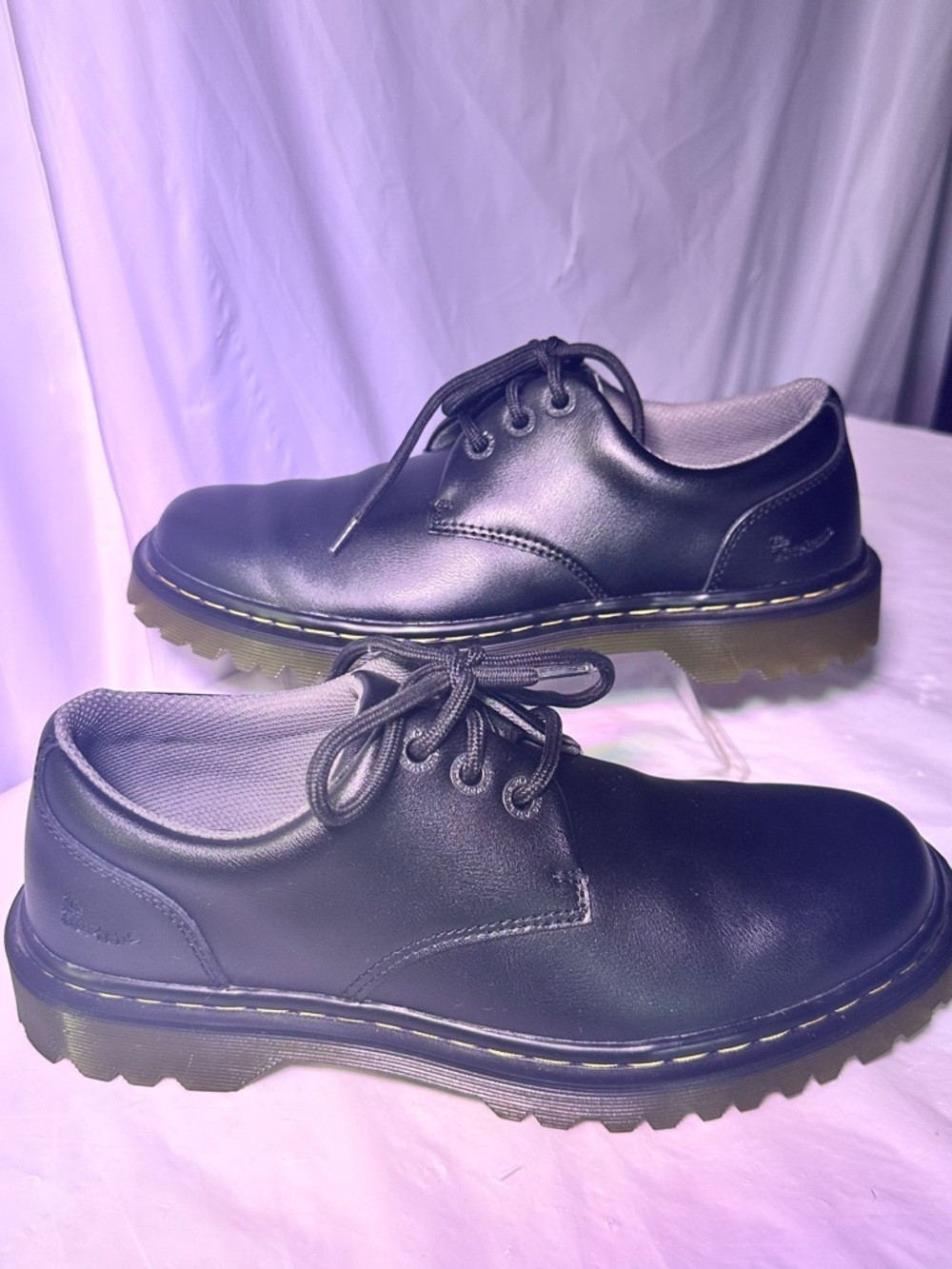 Dr. Martens Men's Black Leather 3-Eye Derby Shoes - Picture 2 of 12
